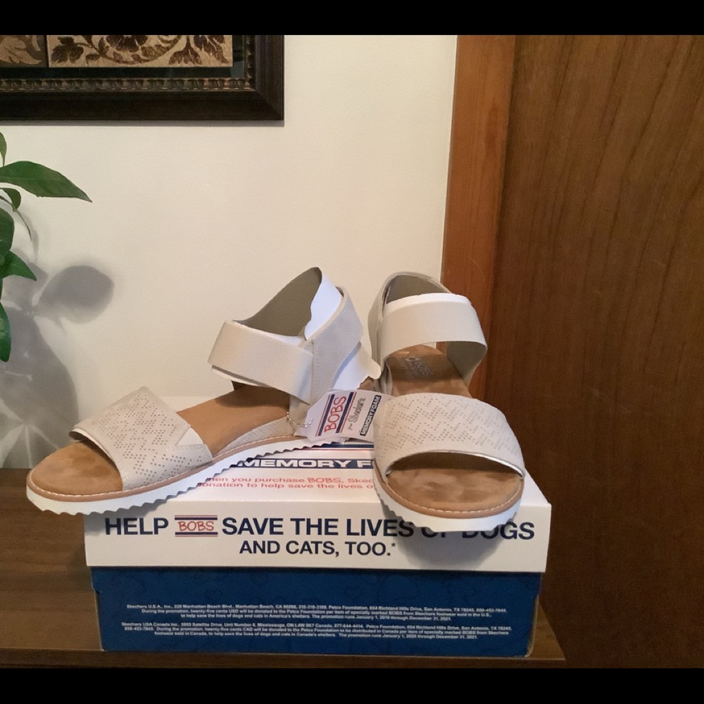 Ladies Bobs From Sketchers - image 3